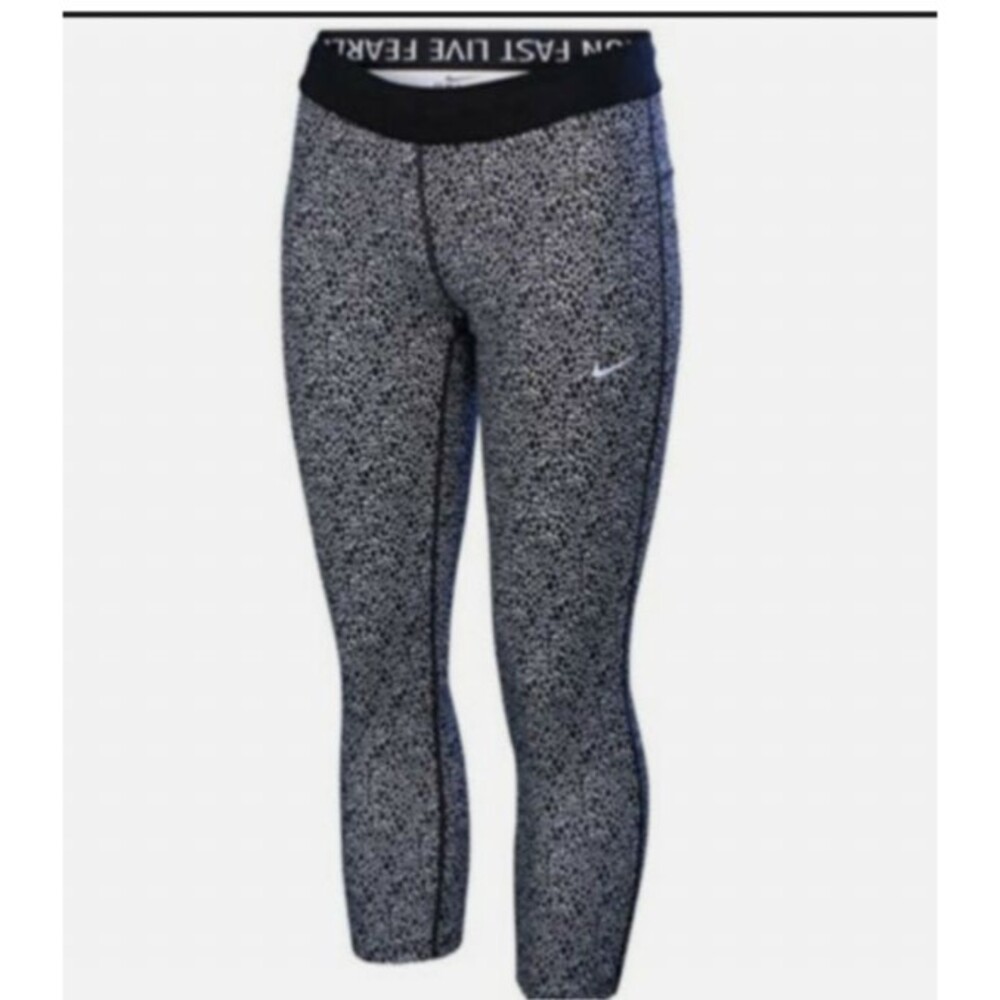 Nike Dri -Fit Leggings Women’s Large Athletic Cheetah Black/White